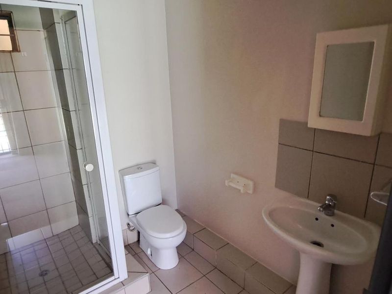 Bachelor student accommodation for Sale in Monash student Village - Photo 9