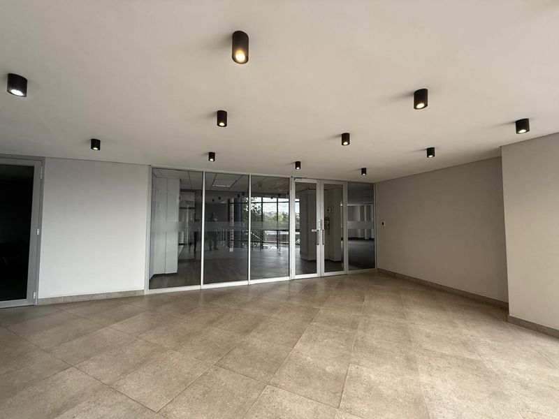 Prime Office Space Available for Immediate Lease in Sandton - Photo 8