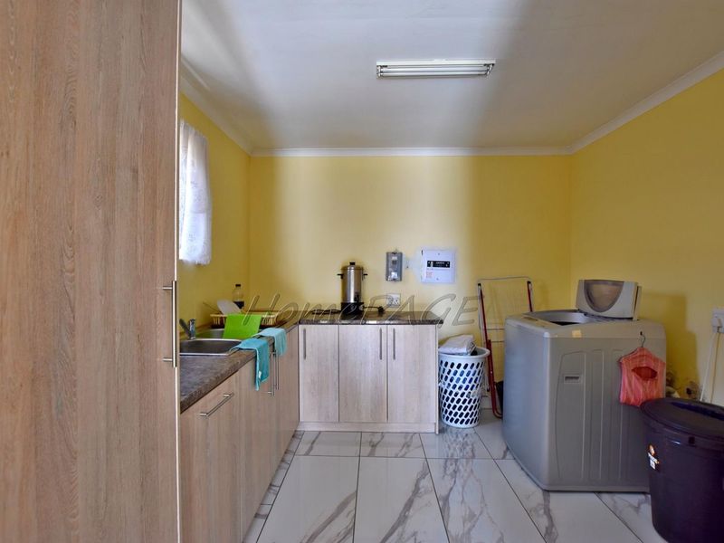 Mondesa, Swakopmund:  Neat Double Storey Home is for Sale - Photo 8