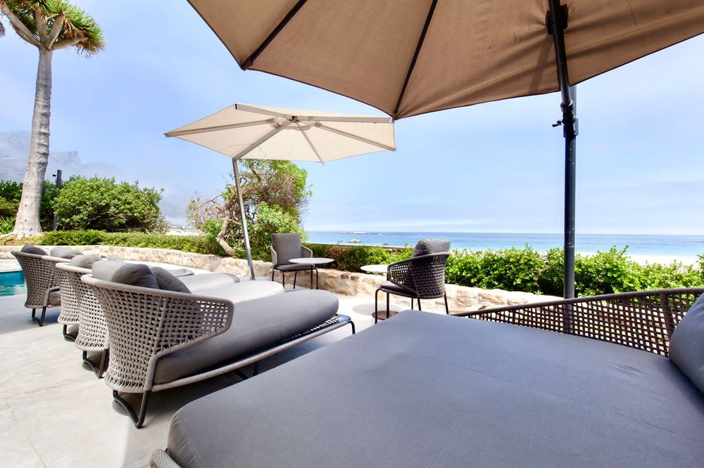 Enternainers Patio