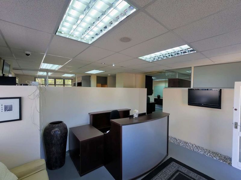 Move-in Ready, Fully Furnished Ground-Floor Office - Photo 3