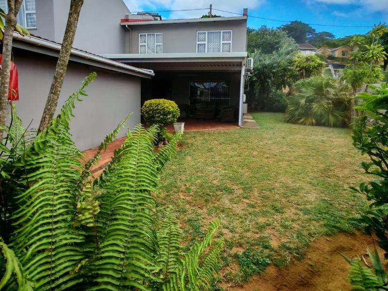 Modern Bluff Home with Patio and Parking - Photo 2