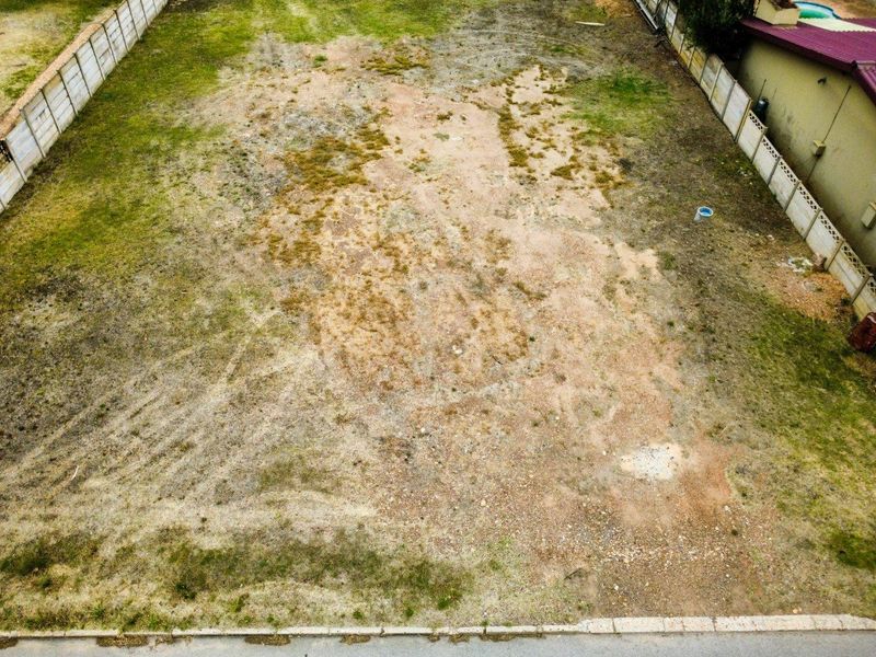 A blank canvas - make your real estate dream a reality. - Photo 4