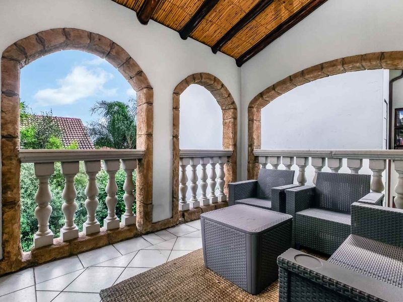 3 BEDROOM LOFT APARTNENT FOR SALE IN MORNINGSIDE!! - Photo 10