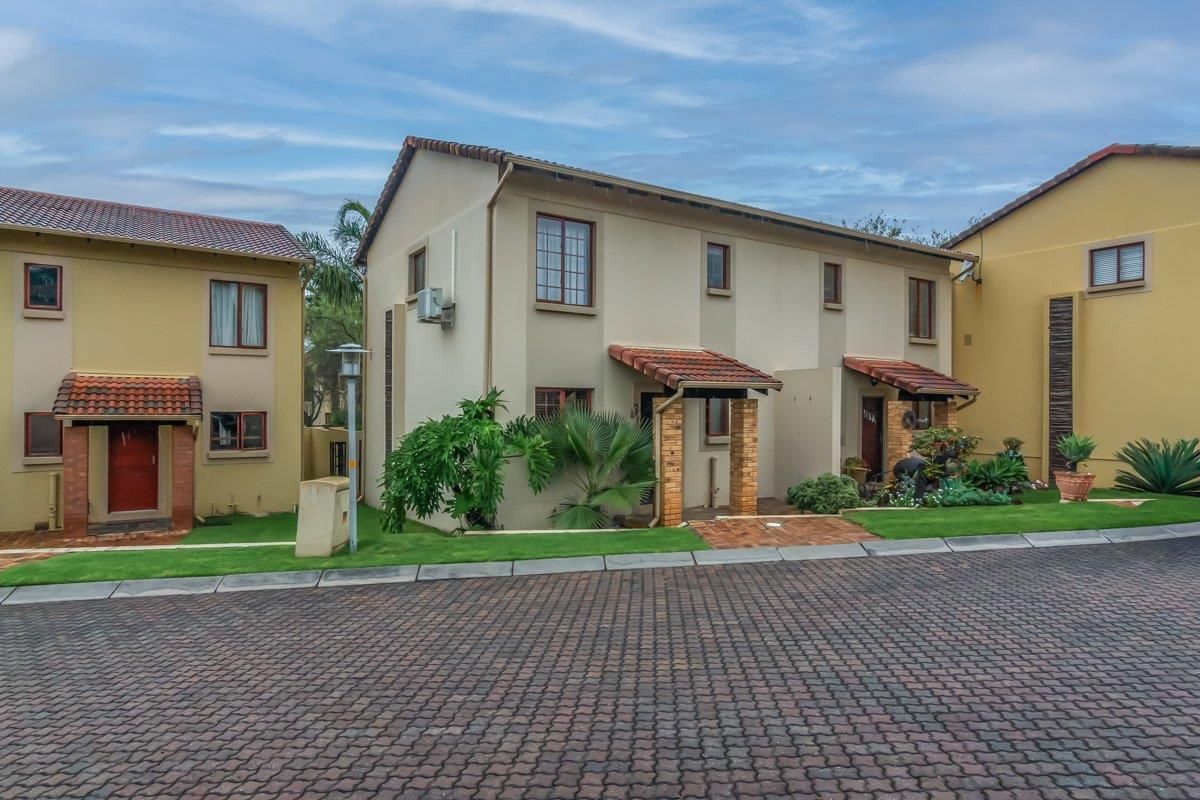 2-bedroom retreat with en-suites  and  study nook! - Photo 5