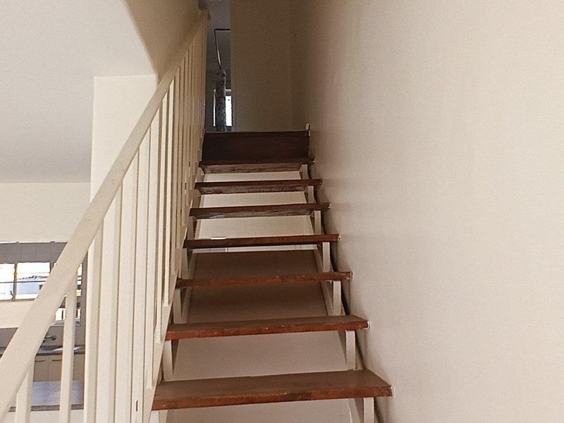 "Invest or Nest: Perfect Birchleigh Townhouse Awaits You!" - Photo 5