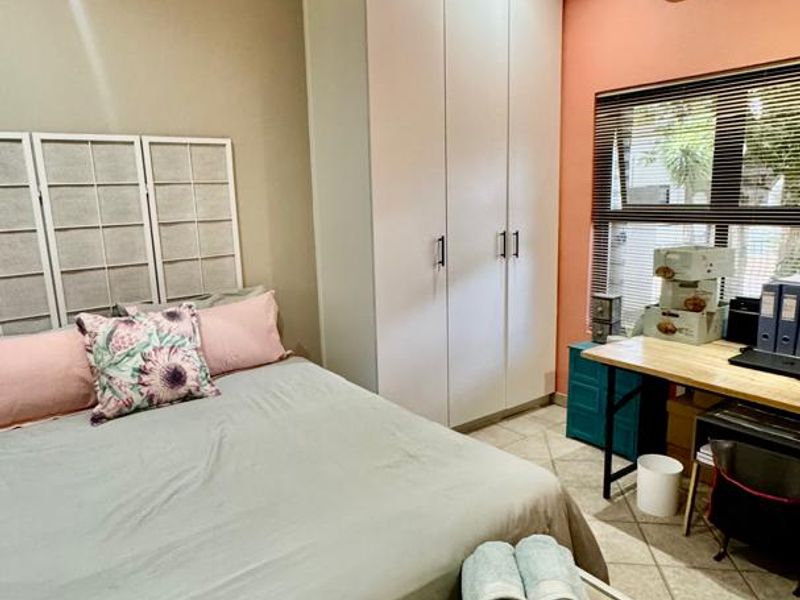 Discover Comfort & Style at Windhoek Country Club Estate - Photo 3