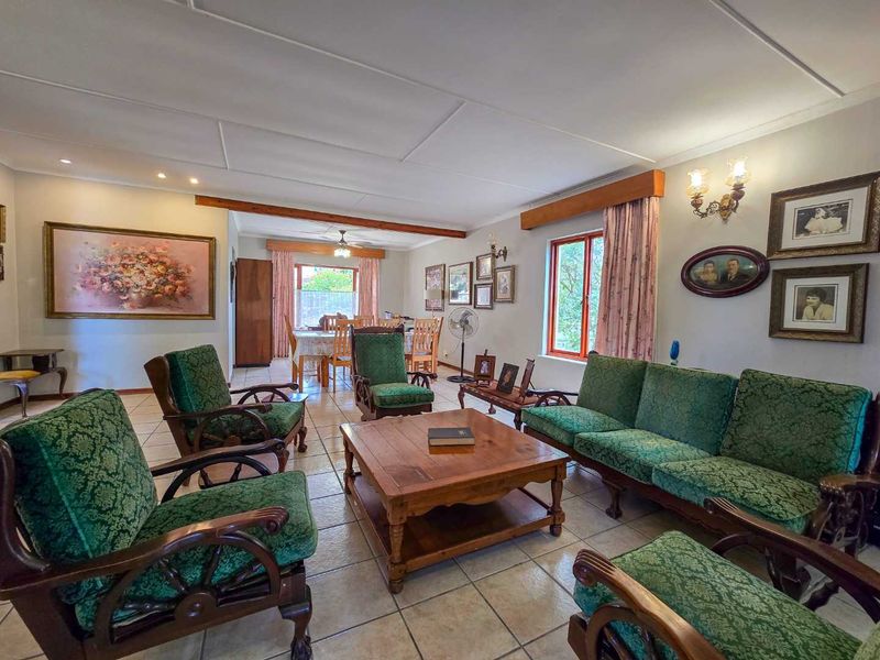 Prime property for sale in Stilbaai-wes. - Photo 10