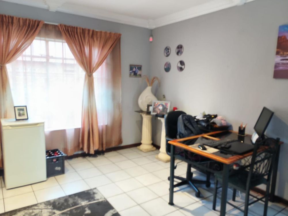 open plan dining area