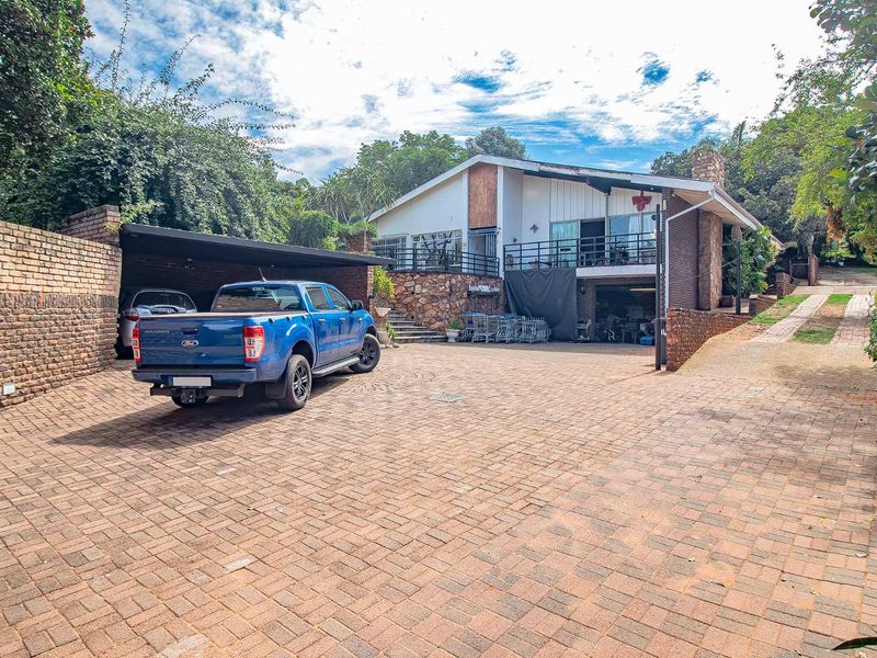 Charm and Possibility... - Photo 3