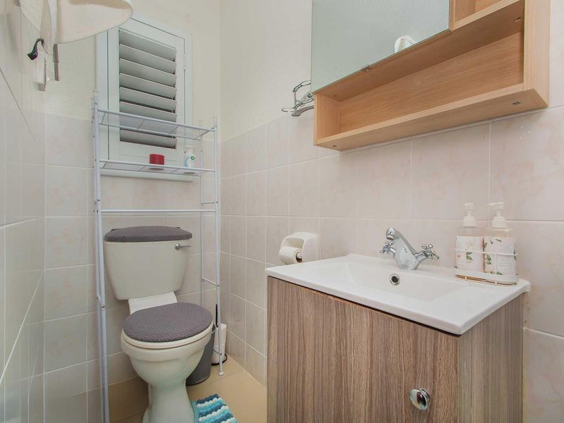 Immaculate Facebrick Wonder - Photo 10