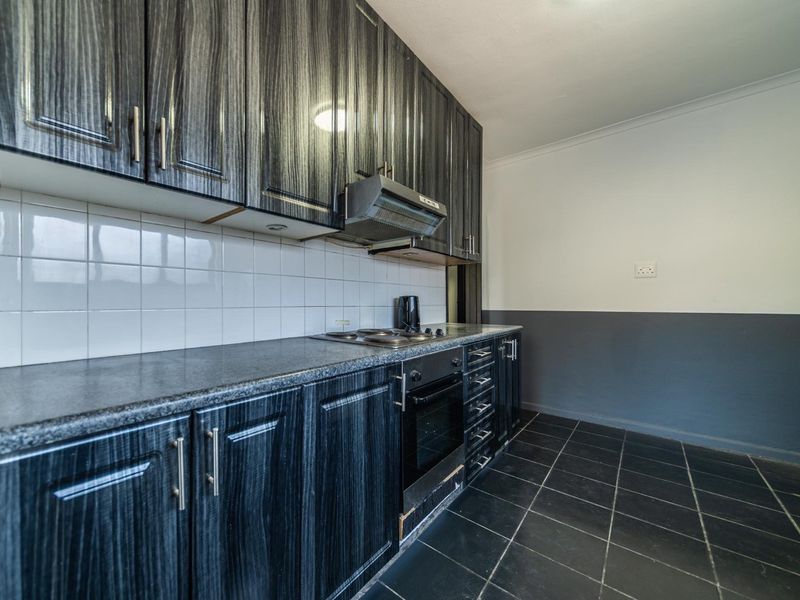 6 Bedroom shared house - Available 1 December 2026 - Photo 2