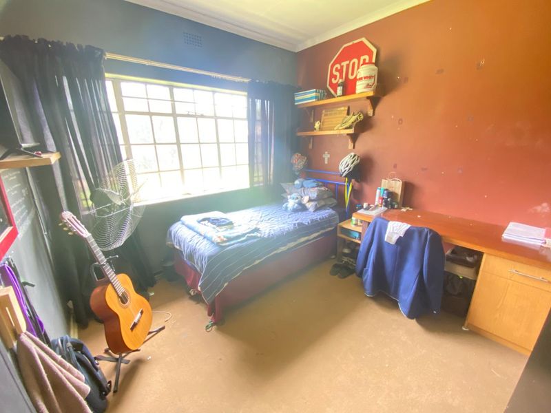Family Home for Sale in Brackendowns - Photo 7