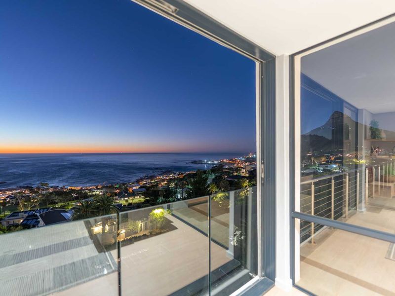 Contemporary Coastal Living with exquisite sea views in Camps Bay - Photo 7
