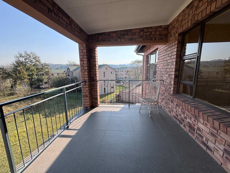 3 Bedroom North-Facing Top-Floor Apartment for Sale in Pelham, Pietermaritzburg - Photo 3