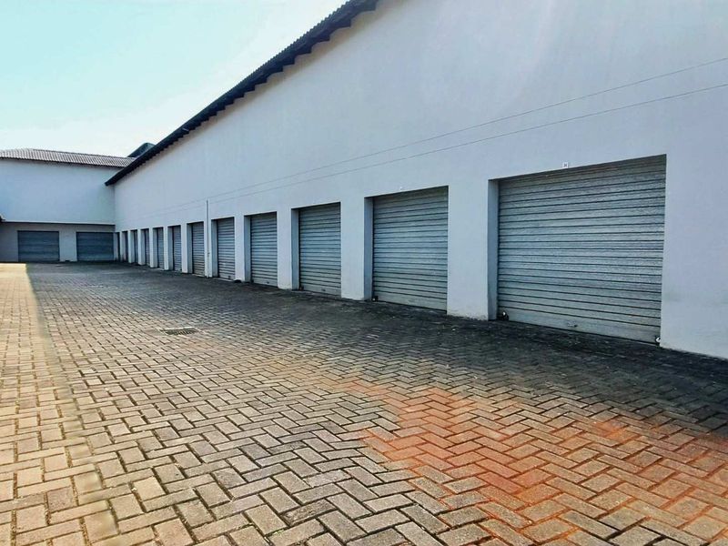 Storage Unit for Sale · Glen Anil · ±27 m2 · R248,400 (ex VAT) - Photo 5