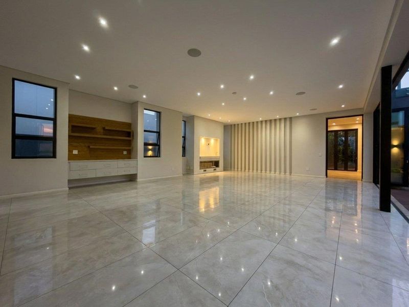 A Grand Statement of Luxury and Scale in Steyn City - Photo 3