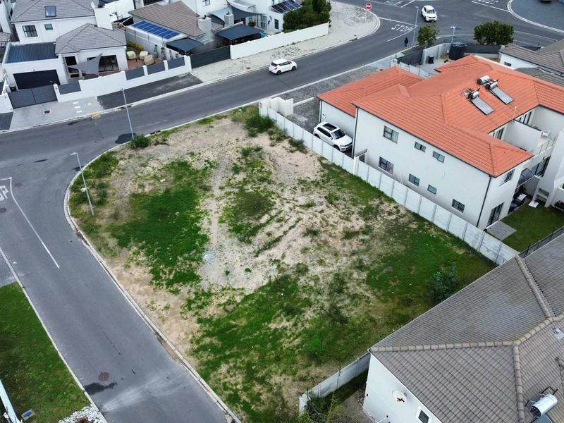 Prime Corner Plot with Approved Plans in Parklands North - Photo 3