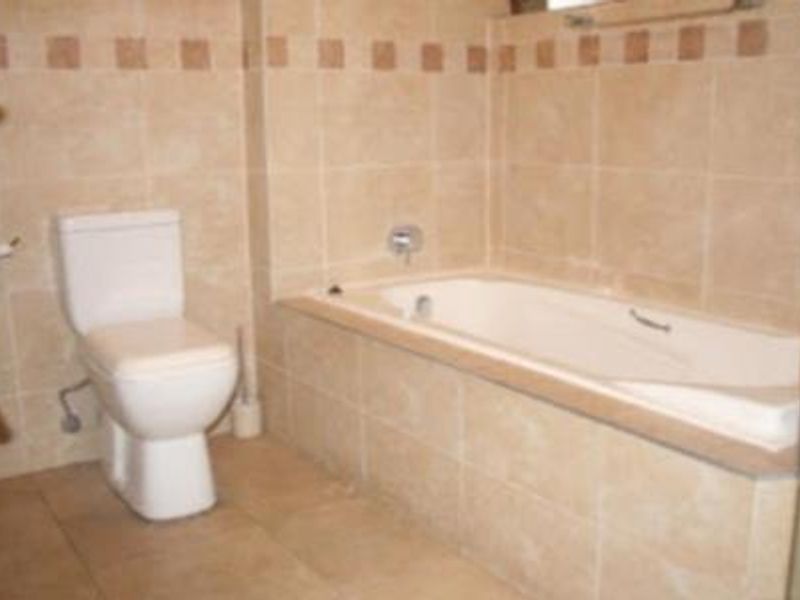 Two Bedroom Garden Unit in Edenburg - Photo 8