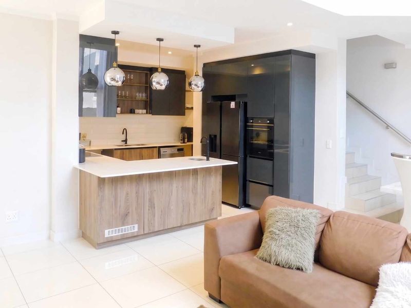 4 Bedroom cluster in Bryanston - Photo 8