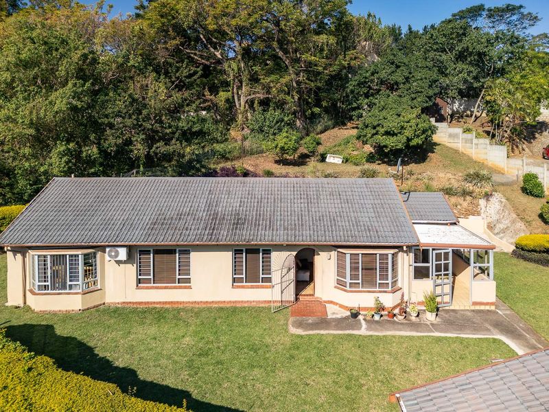 3 Bedroom Family Home with a Large 2 Bedroom Cottage in Glen Hills! - Photo 6