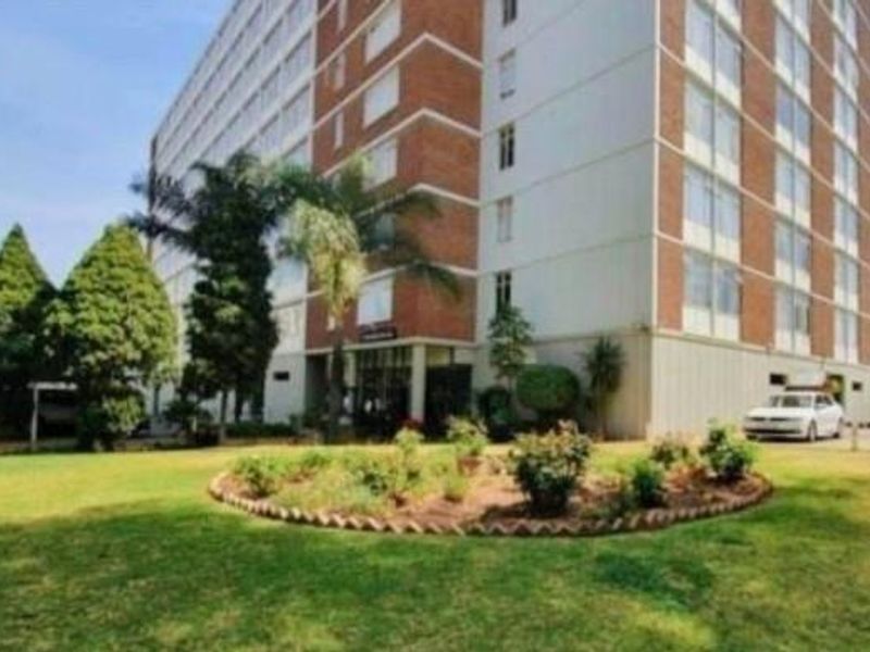 1 Bedroom Apartment To Let - Photo 9