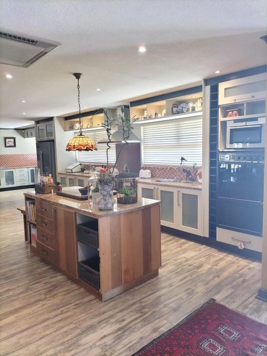 Property #2502212, House For Sale in Walvis Bay Central
