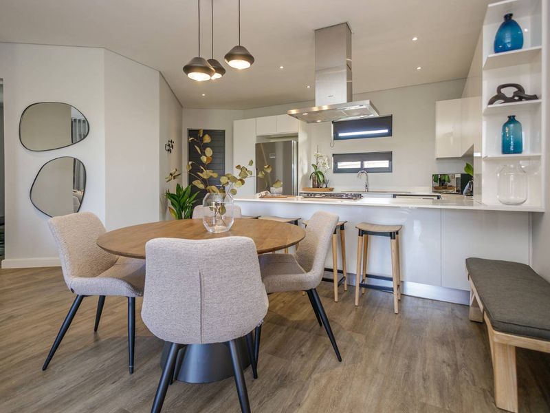 Luxurious 3 Bed Simplex Apartment in Steyn City at 104 on Creek - Photo 4