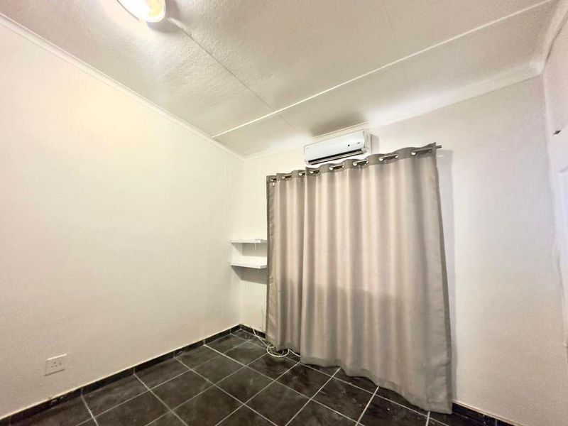 3 Bedroom House for Sale - Photo 5