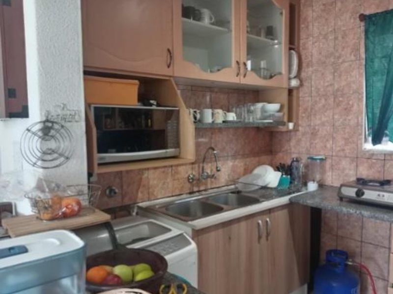 3-Bedroom Ground Unit In Secure Complex - Photo 7