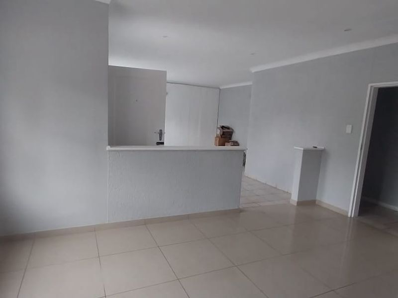 Discover Comfort & Eco-Luxury in This 3-Bedroom Gem - Photo 4