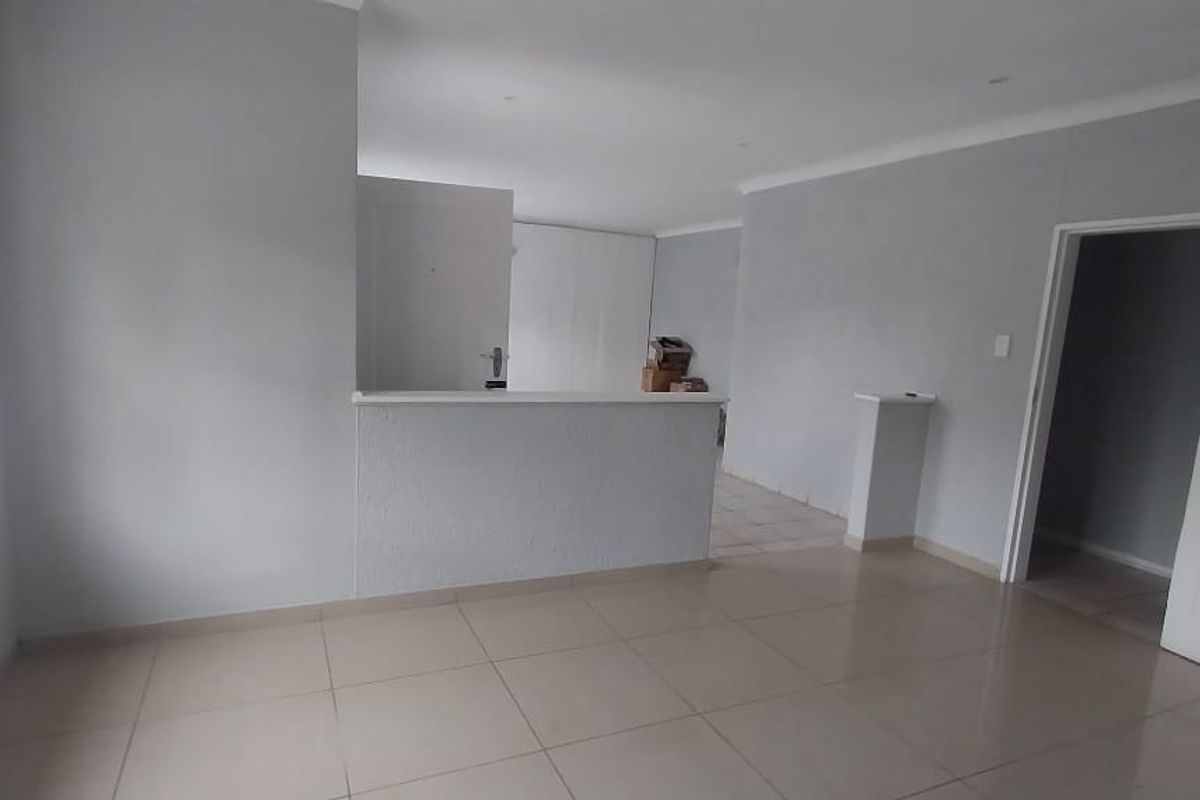 Discover Comfort & Eco-Luxury in This 3-Bedroom Gem - Photo 4