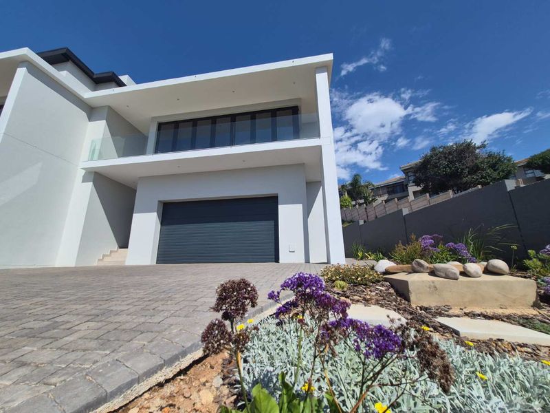 Exquisite Modern 3-Bedroom Home in Hartenbos Heuwels, Hartenbos - Photo 3