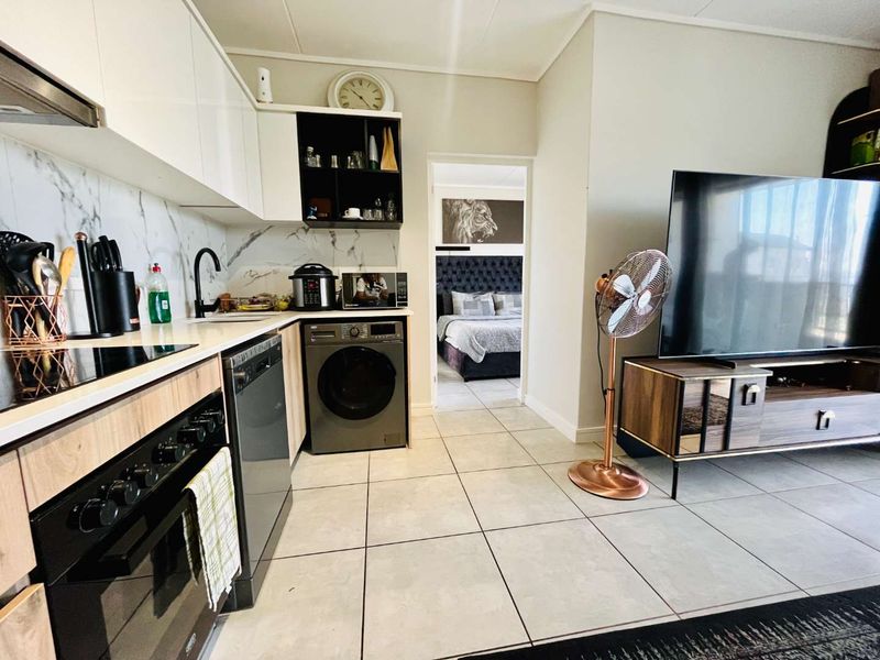 Luxury 1 bedroom apartment for sale at Munyaka Estate, Waterfall - Photo 7