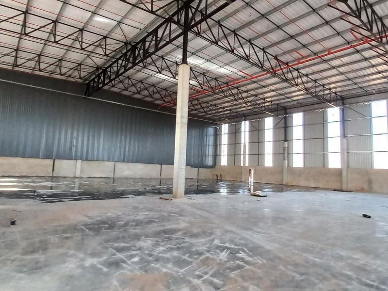 Brand-New 2,200m2 Industrial Space Ready for Occupation - Photo 10