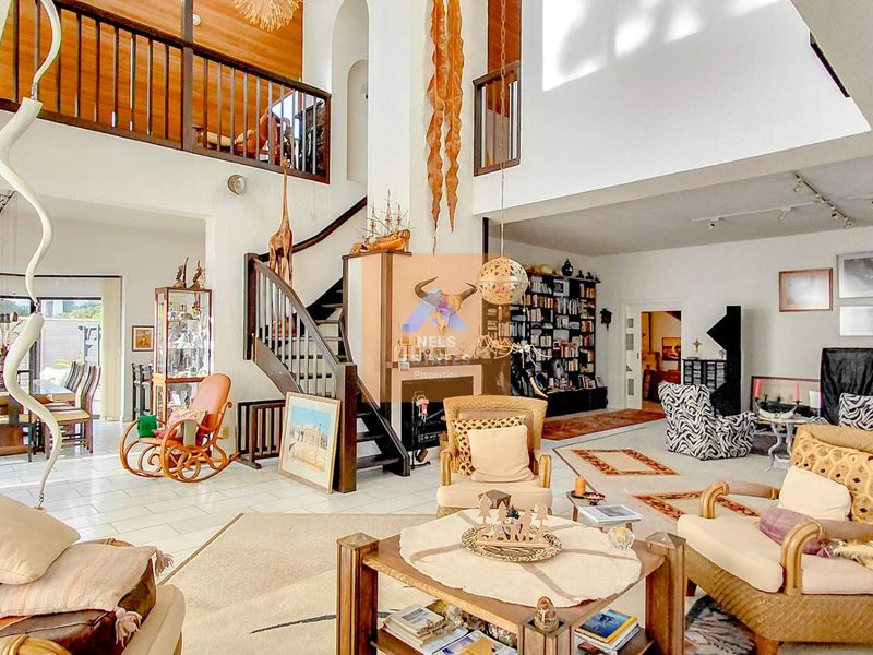 Luxurious Mansion For Sale in Kramersdorf, Swakopmund - Photo 6