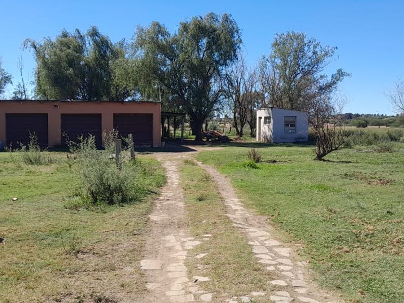 Where Country Dreams Begin - Photo 2