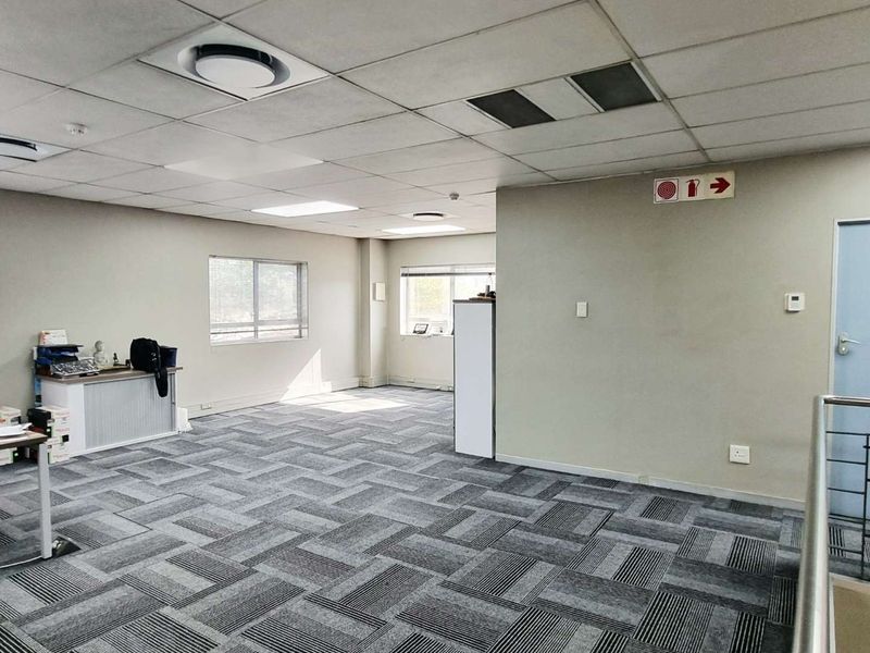 1,873m2 warehouse with dock-level access, yard, and N2 visibility | Available Aug 2025 in Durban North’s logistics zone - Photo 6