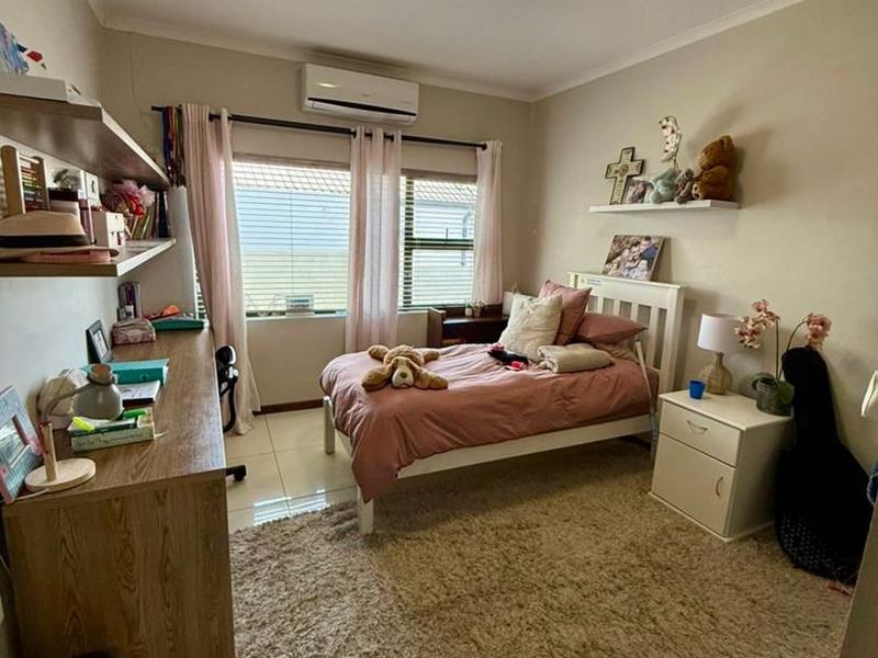 Kleine Kuppe- For Sale- N$5 900 000 - Photo 10