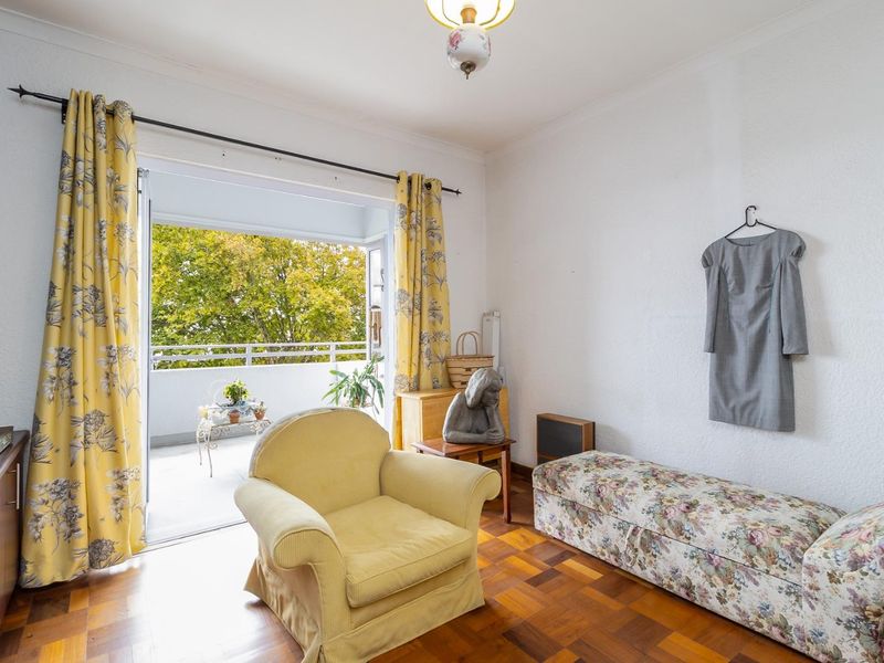 Spacious 2 Bedroom Apartment in Kenilworth Upper - Photo 4