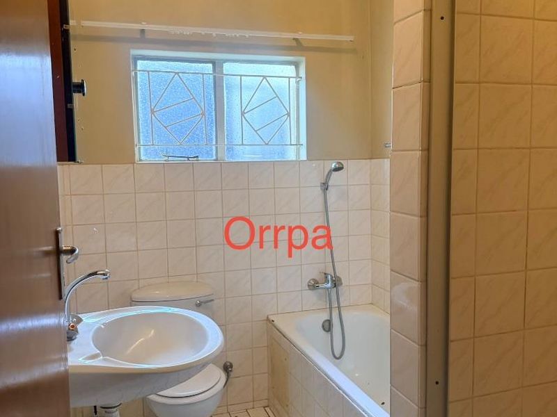 Family Home for Sale -Khomasdal - Photo 6