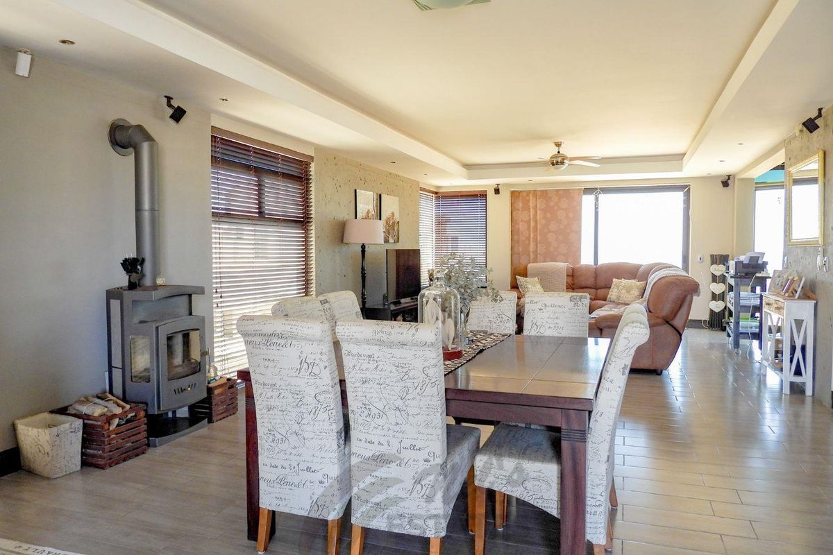 Spectacular House For Sale at Afrodite Beach - Photo 2