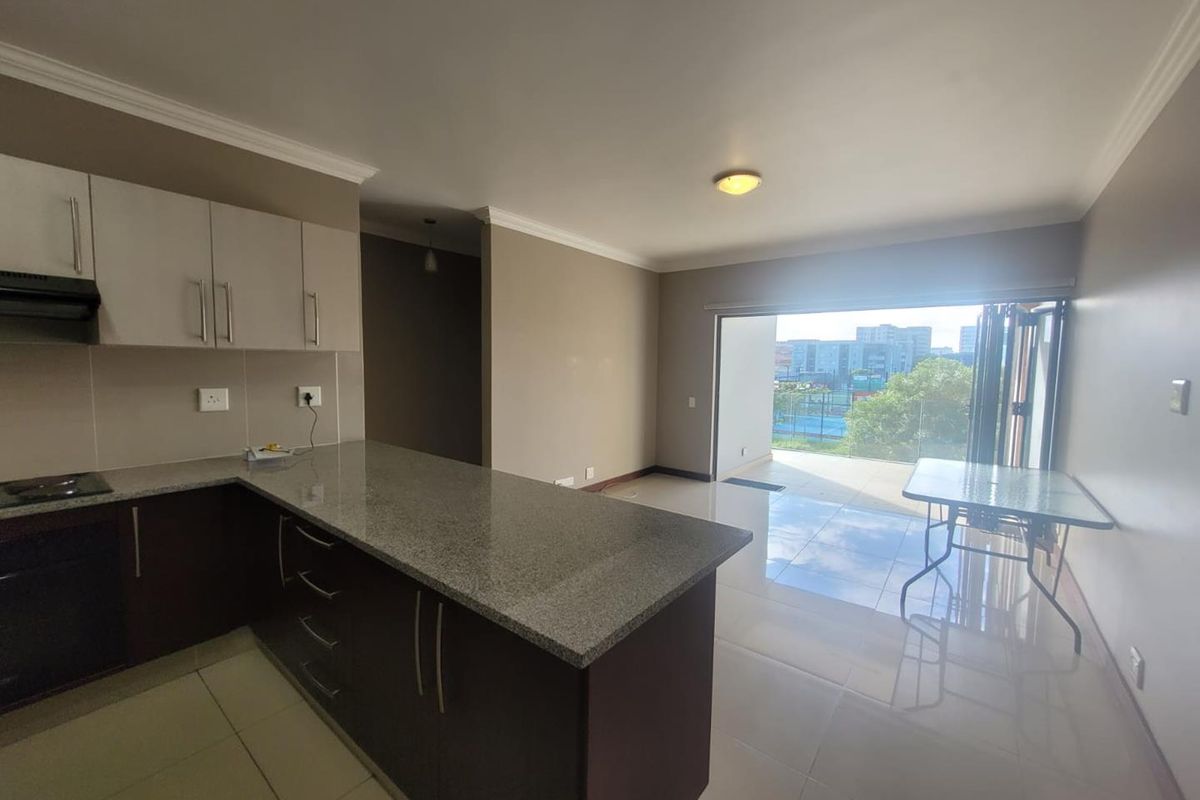 Luxury 3-Bedroom Apartment To Rent – Park Avenue, Umhlanga New Town Centre Rental: R20 000 per month - Photo 5