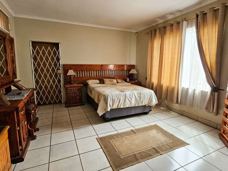 Immaculate Family Home with Entertainment Paradise in Annlin – Move-In Ready! - Photo 10