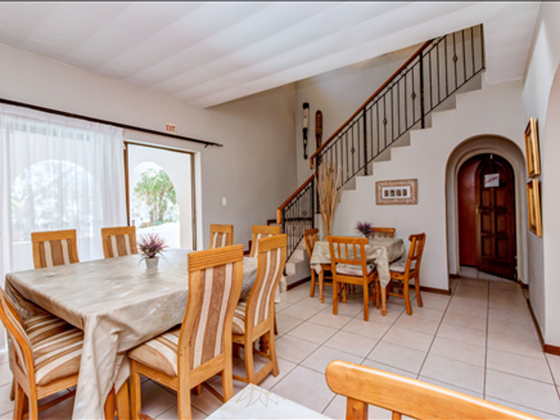 Two big properties combined into one Guesthouse! - Photo 7