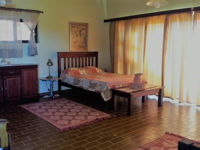 FOR SALE: SECURE 1 HECTARE PROPERTY WITH HOME, GARDEN & BUSINESS POTENTIAL - Photo 7