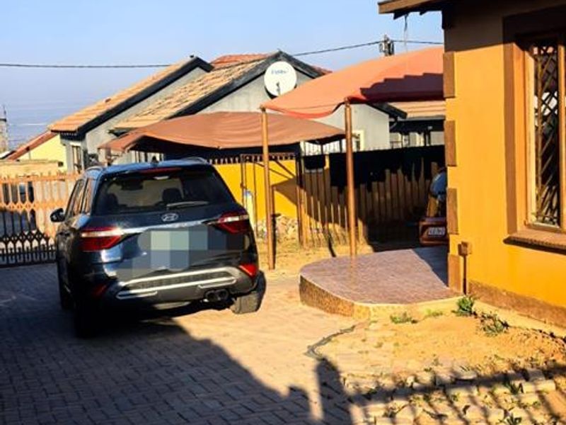 2 bedrooms house for sale in Soshanguve UU - Photo 10