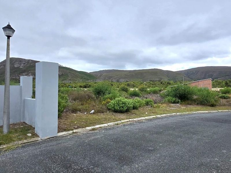 Level 924m2 Land in Peaceful Franskraal – Perfect Investment Opportunity. - Photo 2