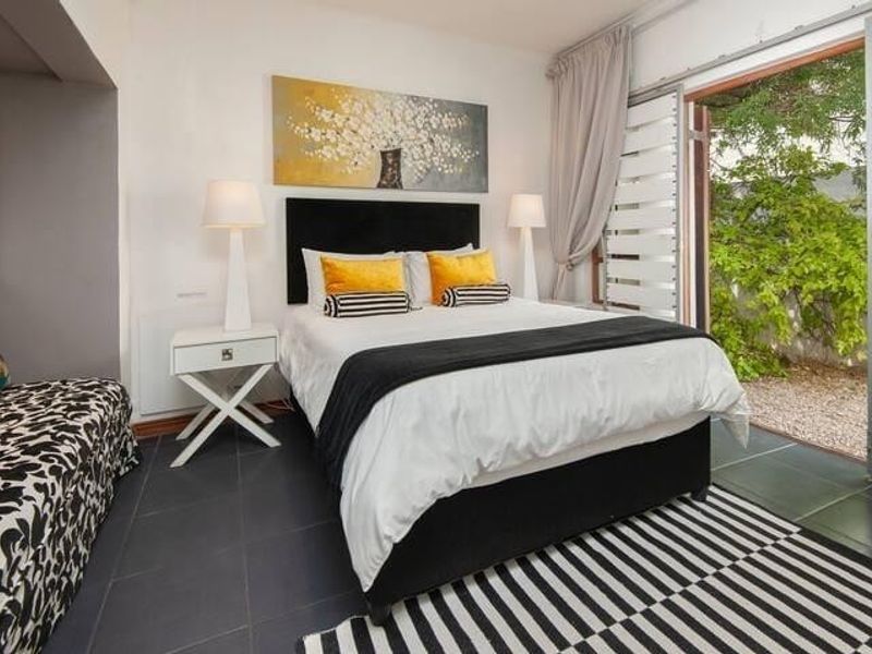 Modern Furnished Rental in Coastal Hermanus Central - Photo 5