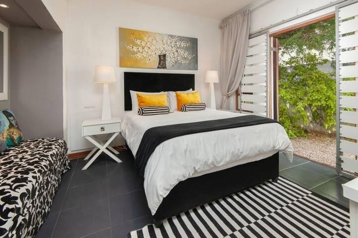 Modern Furnished Rental in Coastal Hermanus Central - Photo 5